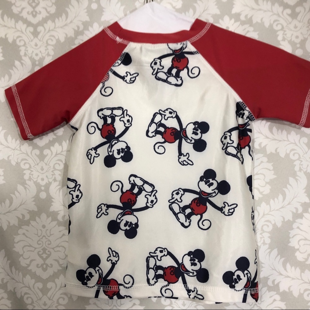 New Disney Rash Guard 3T - Picture 2 of 8